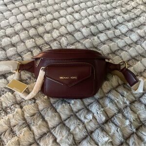 BNWT. Michael Kors Burgundy Crossbody Bag